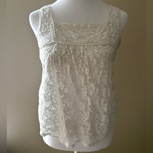 ❤️ Hollister square neck lace top Size XS